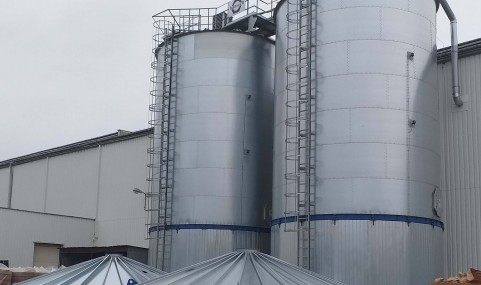 Silos do magazynowania granulatu